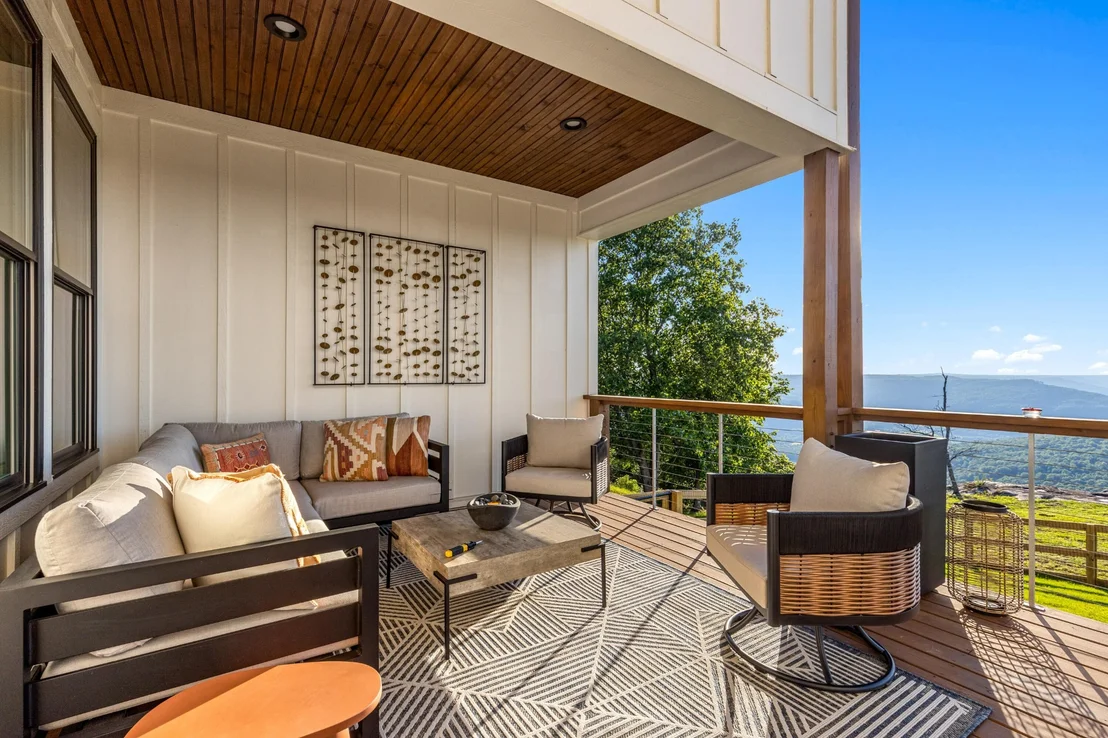 Photo of 925 Sunset Circle