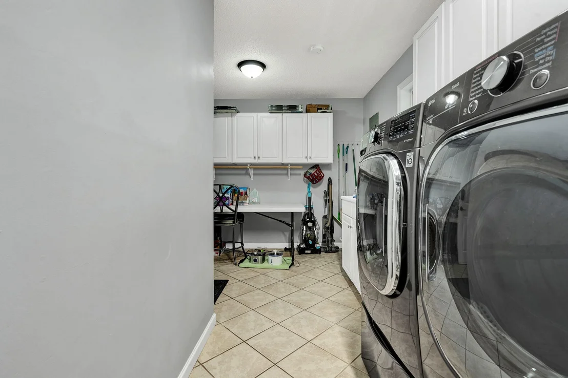Photo of 718 Dewind Drive