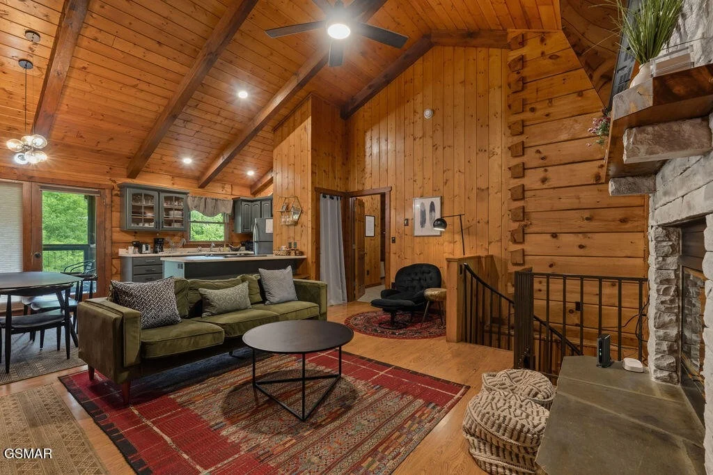 Photo of 1114 Junaluska Way