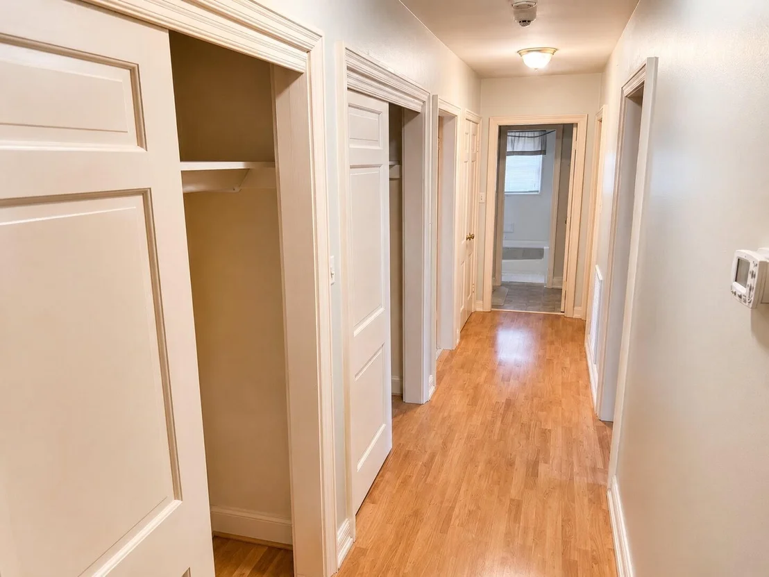 Photo of 105 3rd Ave E