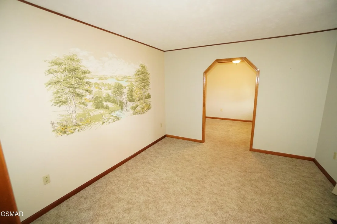 Photo of 483 Shaver Drive