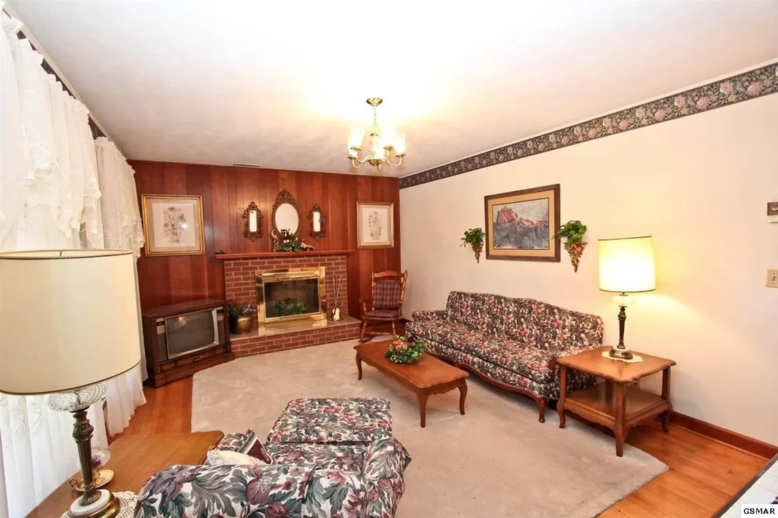 Photo of 2485 TIMBER RIDGE Road