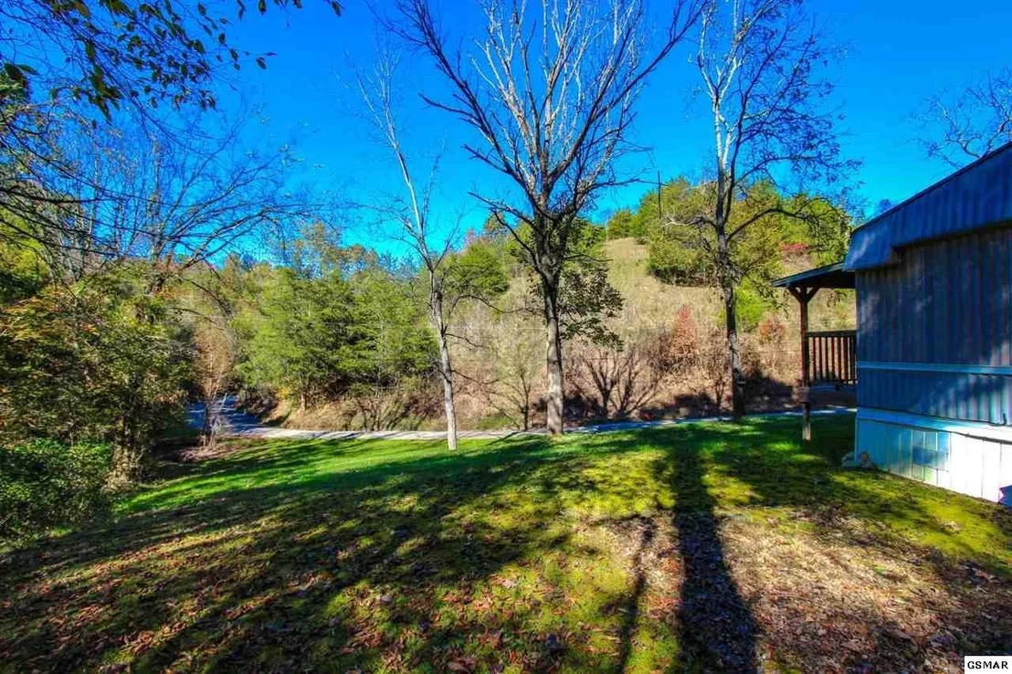 Photo of 2464 Fowler Road
