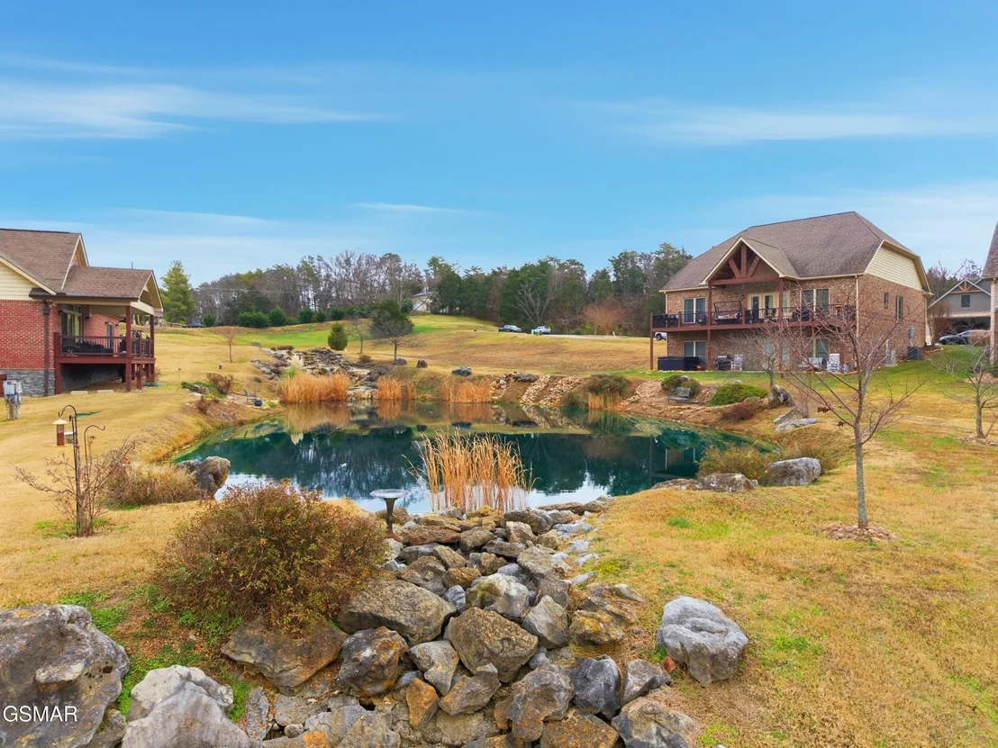 Photo of 701 Waters Edge