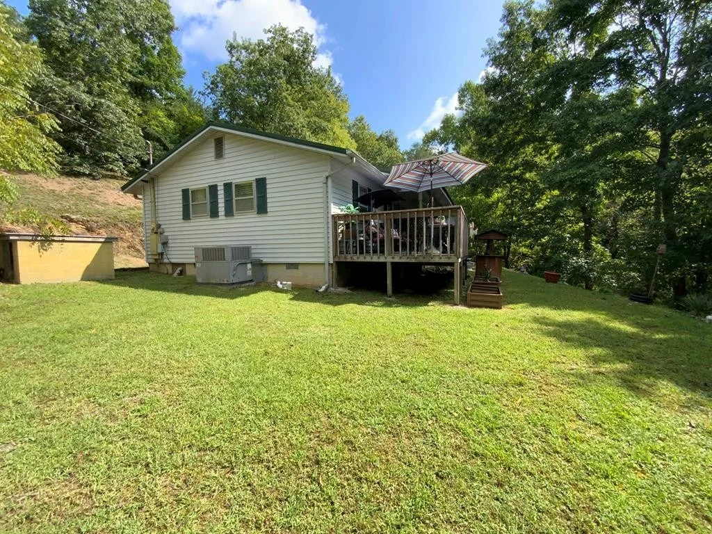 Photo of 635 Cedar Road
