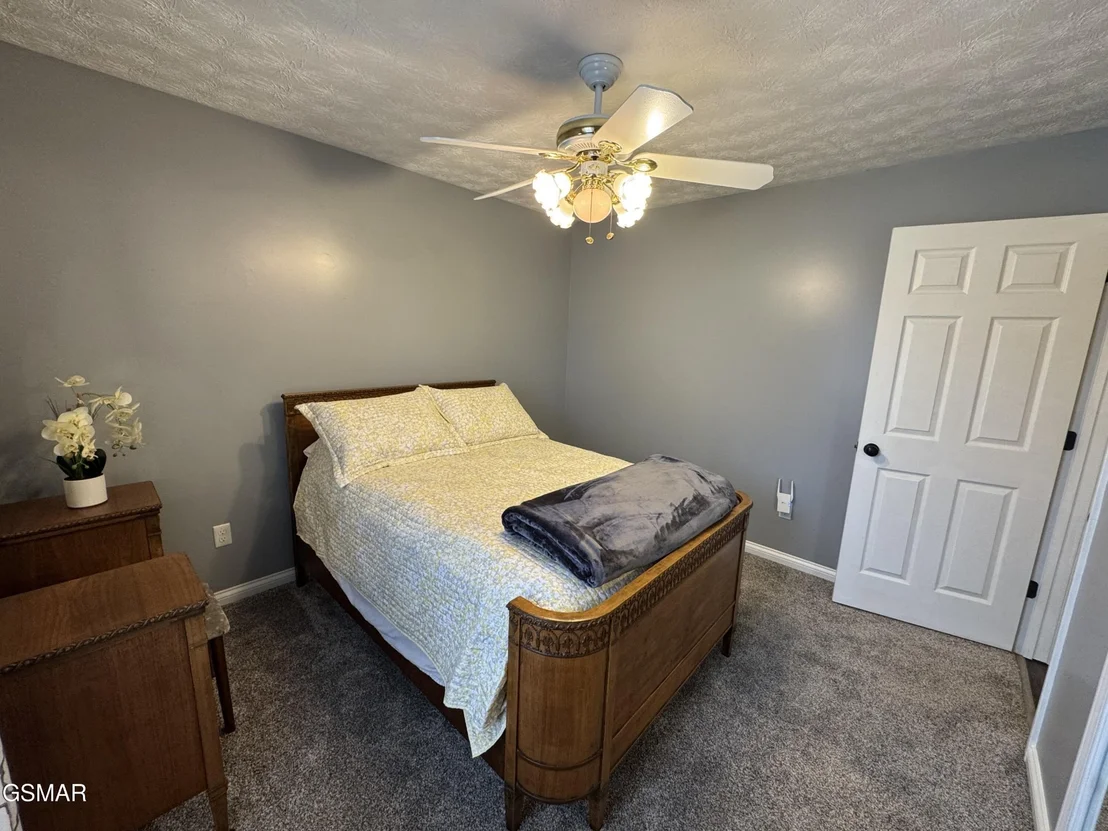 Photo of 628 Broadview Drive
