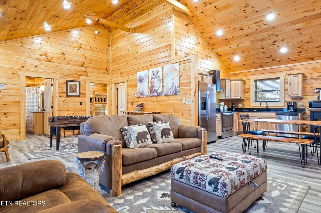 Photo of 1069 Timberlake Circle