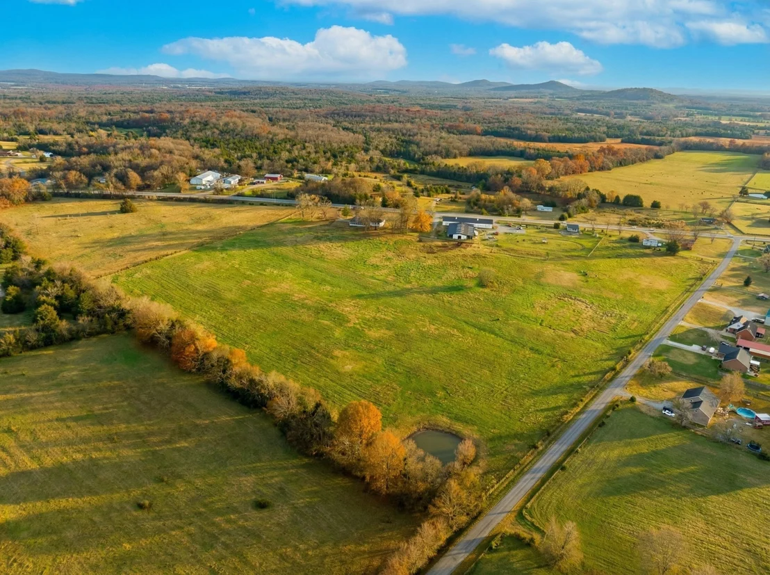 Photo of 4785 Highway 41A N