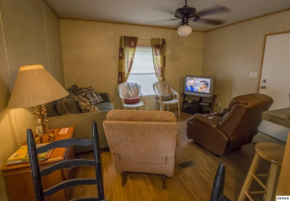 Photo of 851 Snapdragon Road