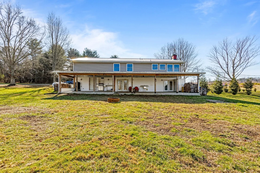 Photo of 711 Lick Point Road
