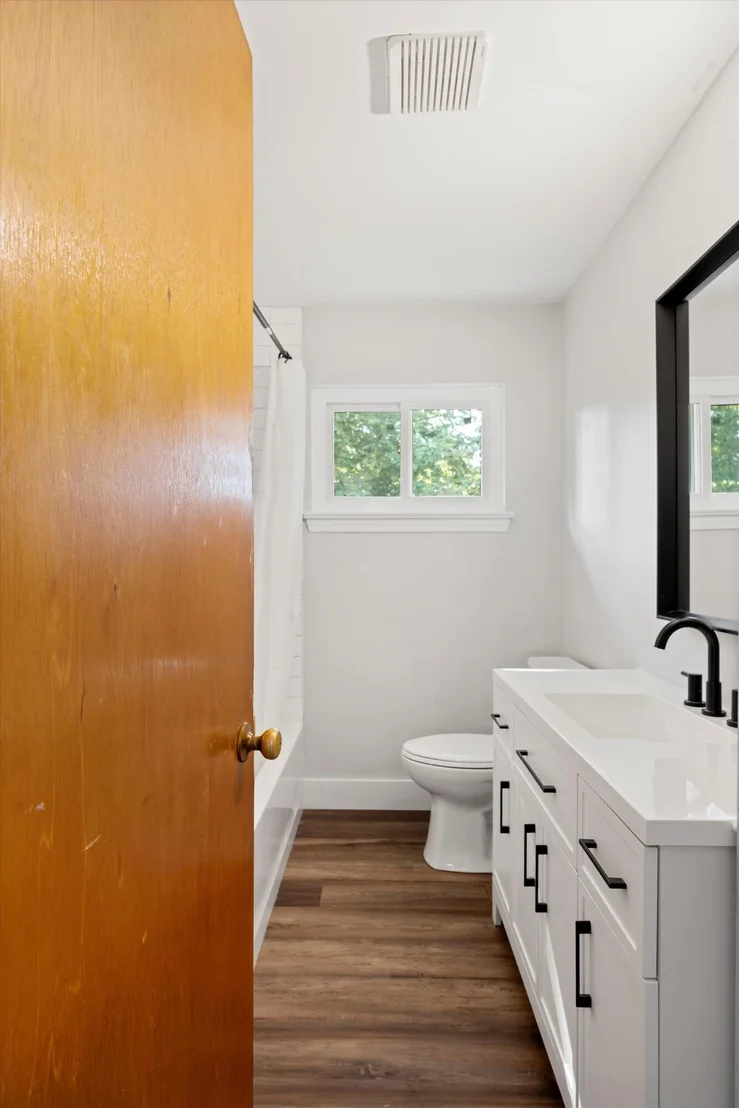 Photo of 3909 Forest Highland Circle