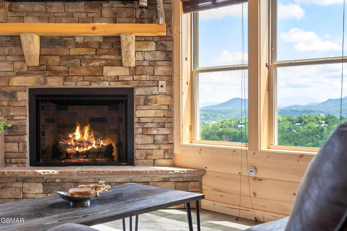 Photo of 812 Peak Lp Way