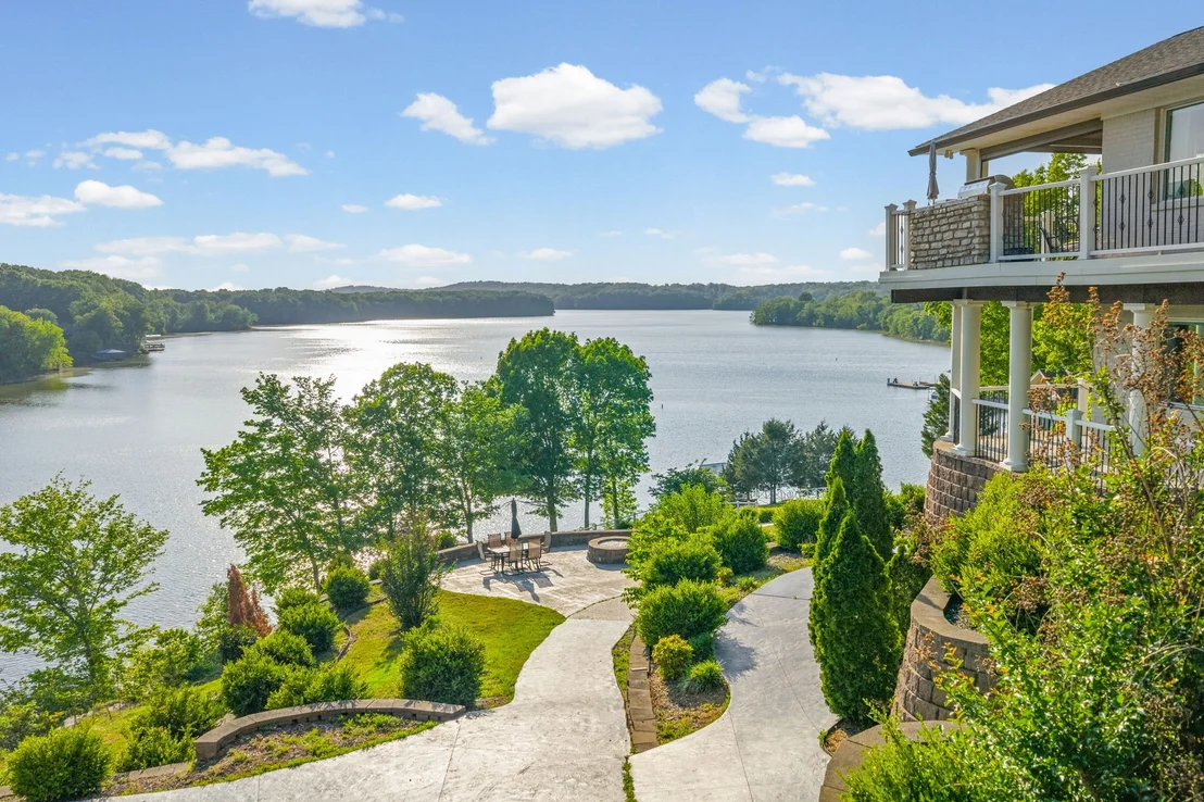 Photo of 401 Pollard Cir