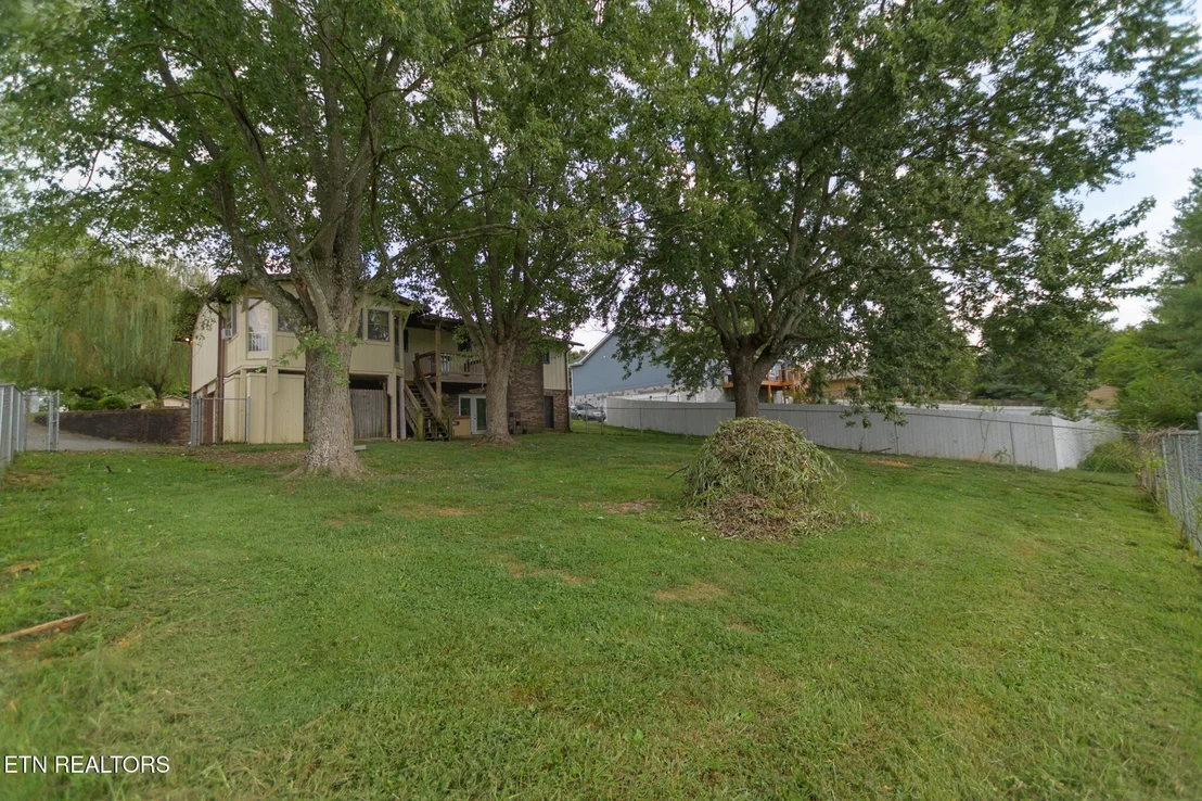 Photo of 230 Grandview Drive