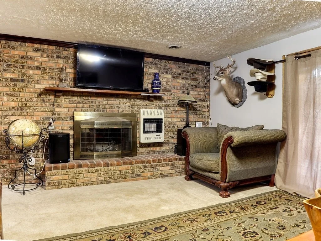Photo of 2069 Bluff Mountain Road