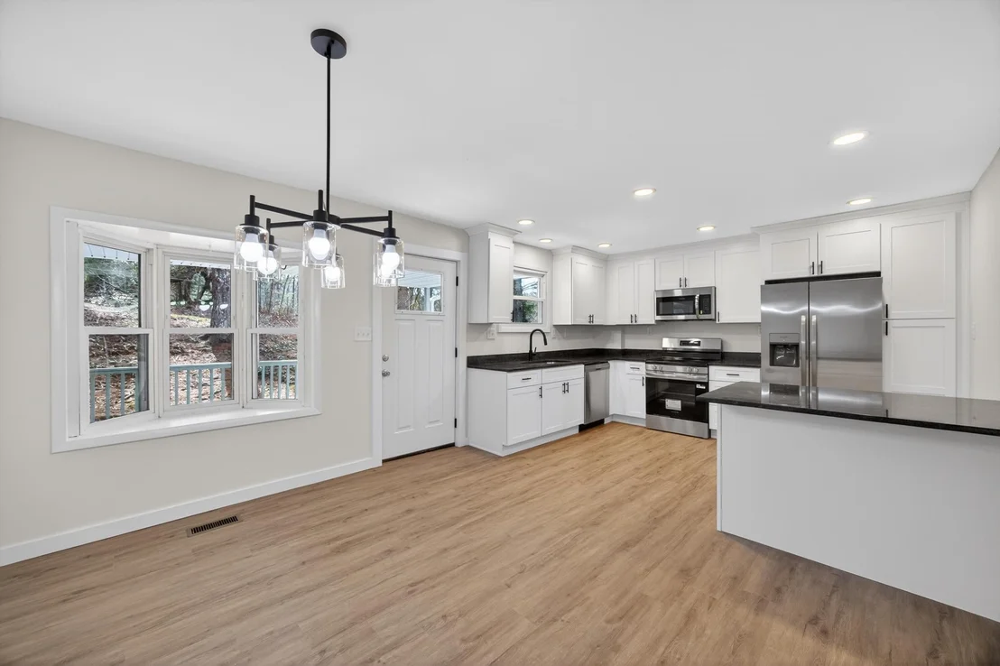 Photo of 86 West Drive