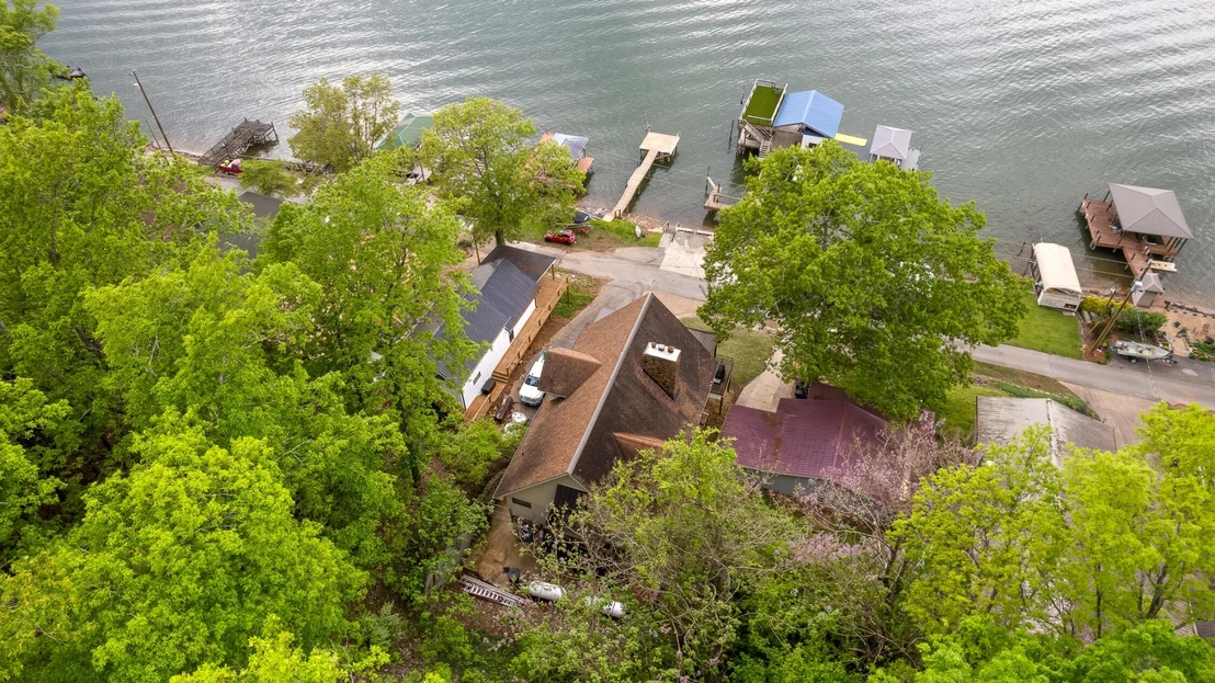 Photo of 6100 Lynn Road