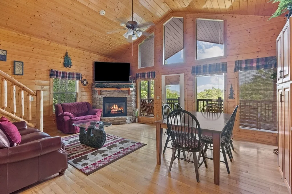 Photo of 4172 Chamberlain Lane