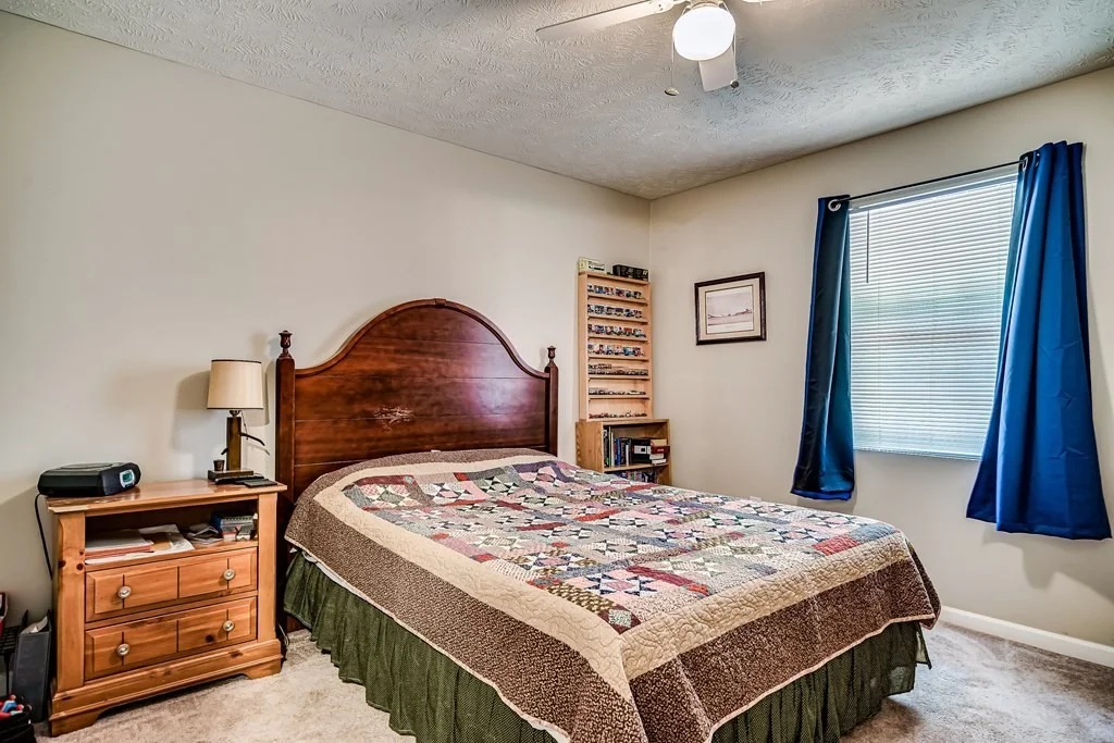 Photo of 1530 Madron