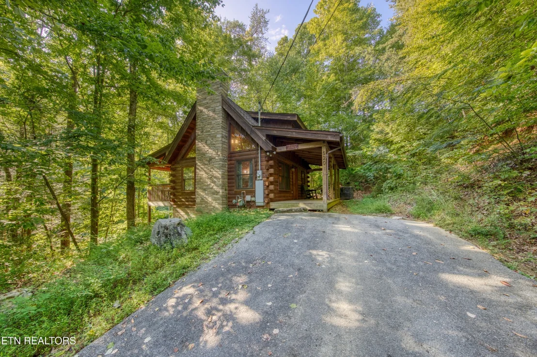Photo of 520 Ogle Drive