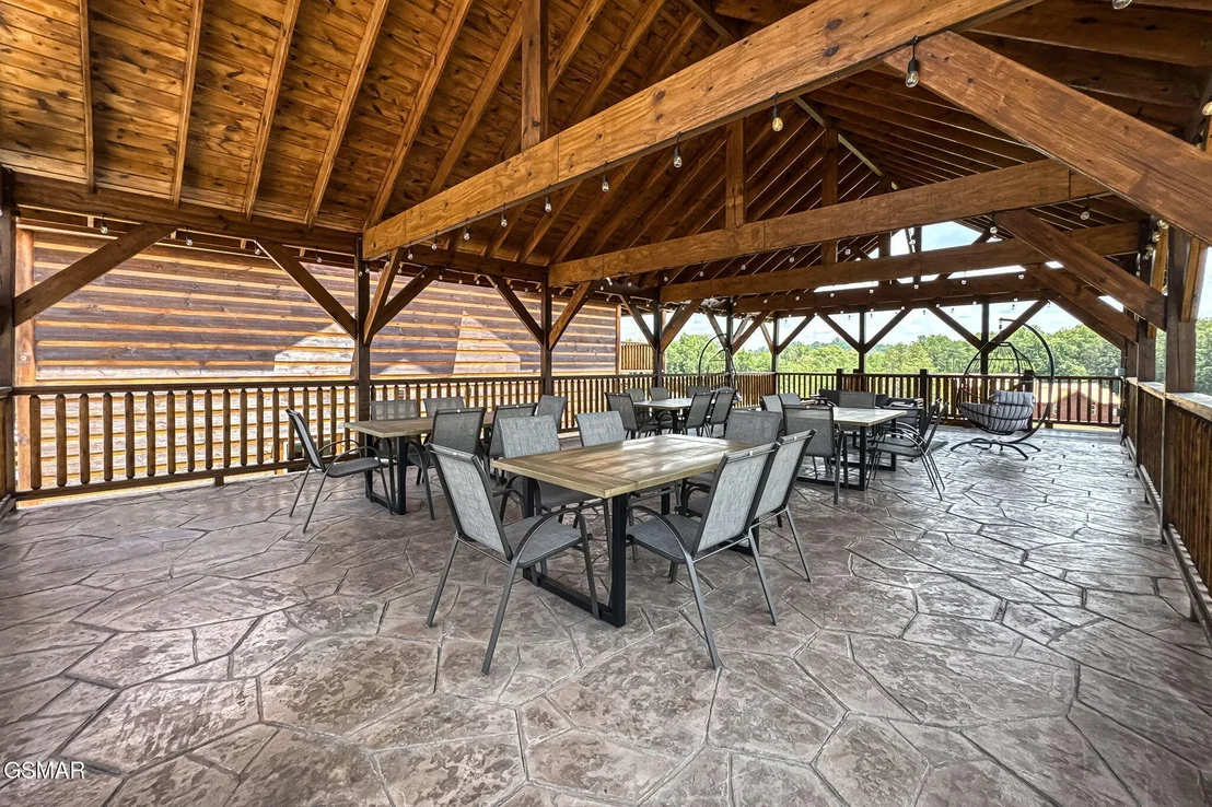 Photo of 2215 Jericho Way