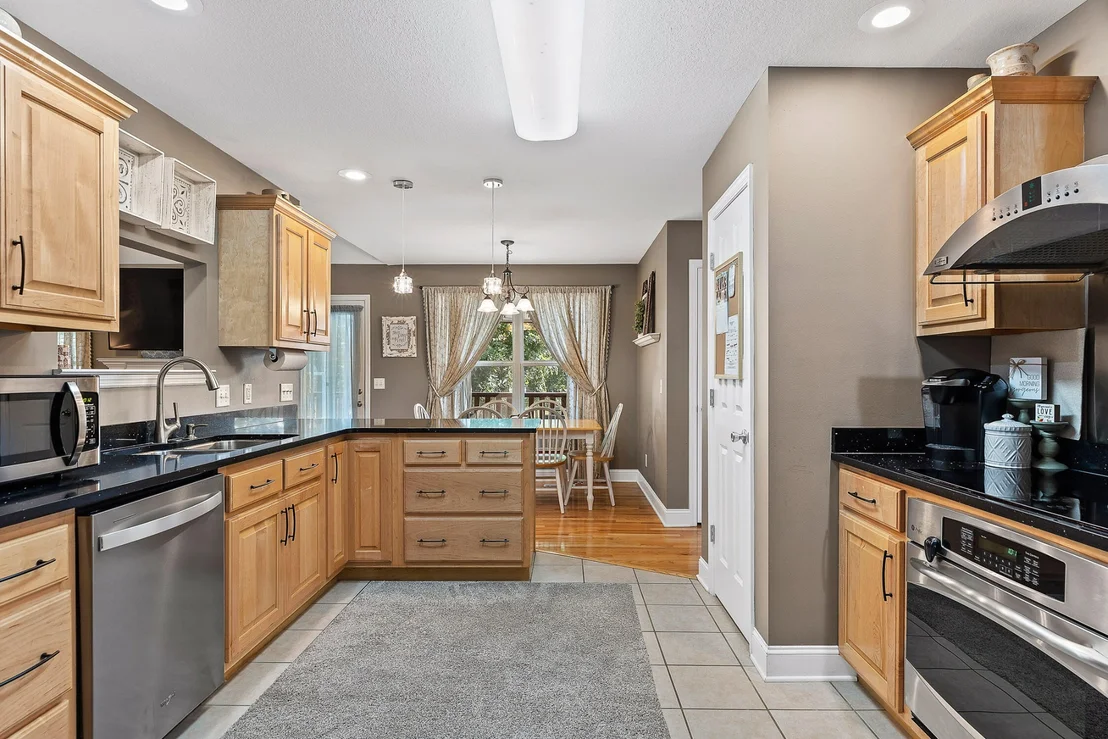 Photo of 42 Willowbrook Drive