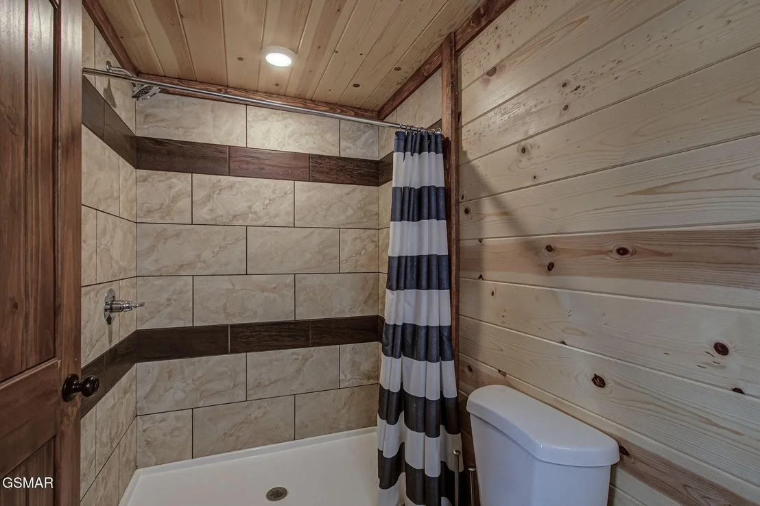 Photo of 2215 Jericho Way