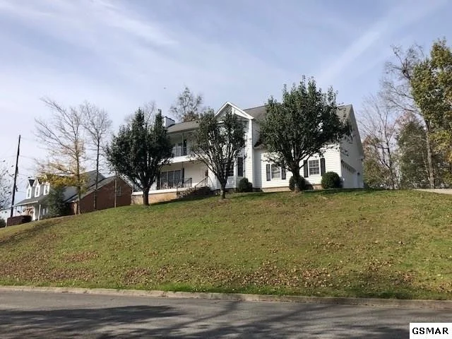 Photo of 430 Longspur Trail