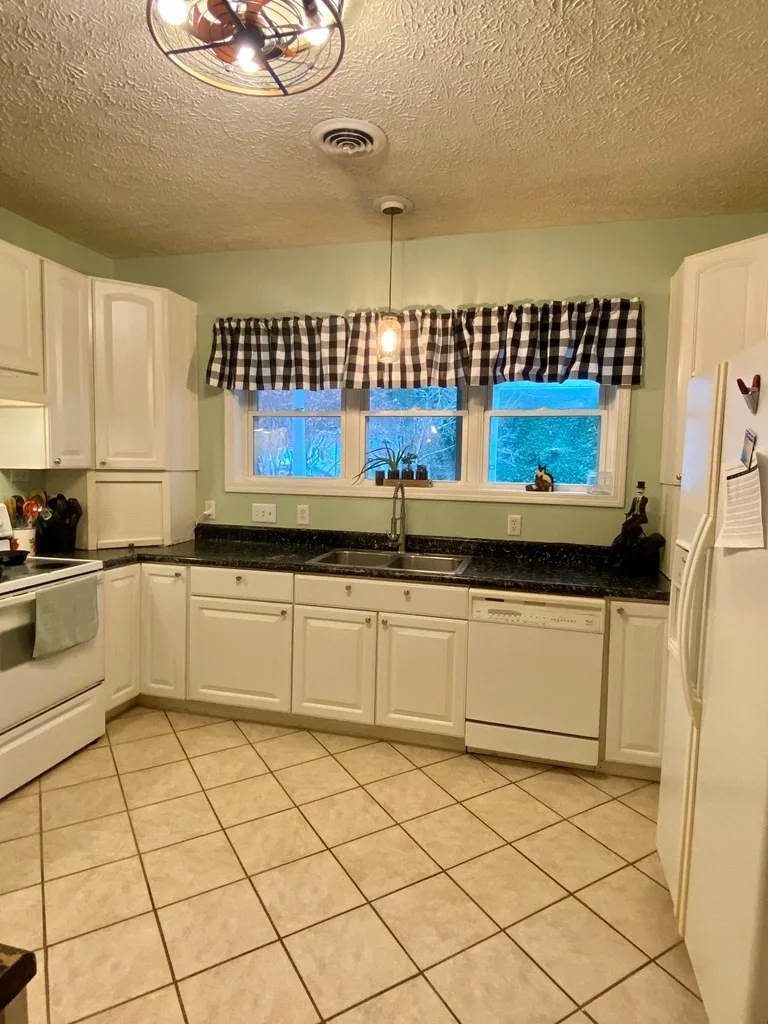 Photo of 3934 Doan Drive
