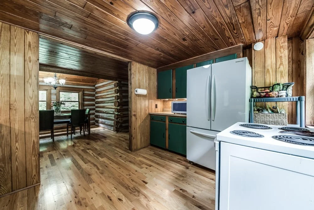 Photo of 1049 Alpine Rd