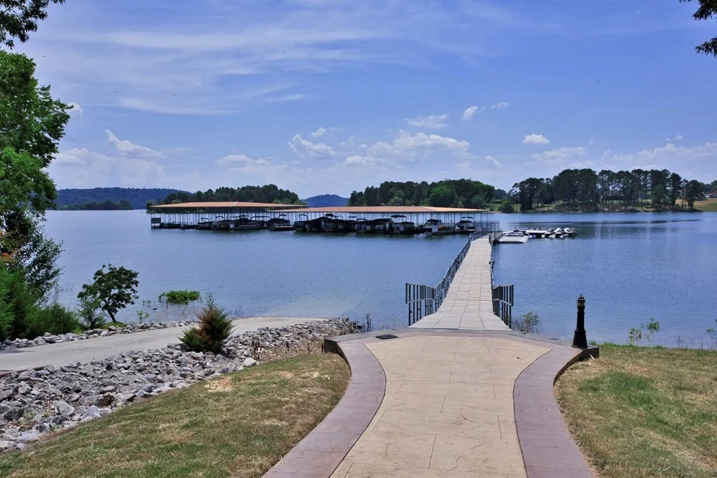 Photo of 250 Blount Circle
