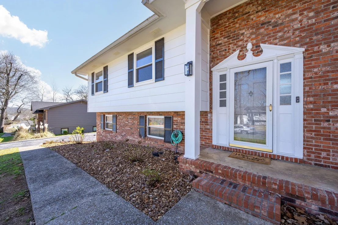Photo of 7318 Valley Lane