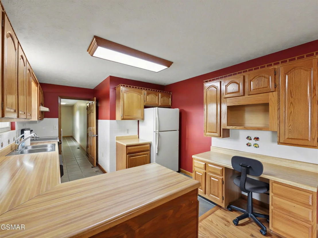 Photo of 2456 Amanda Lane