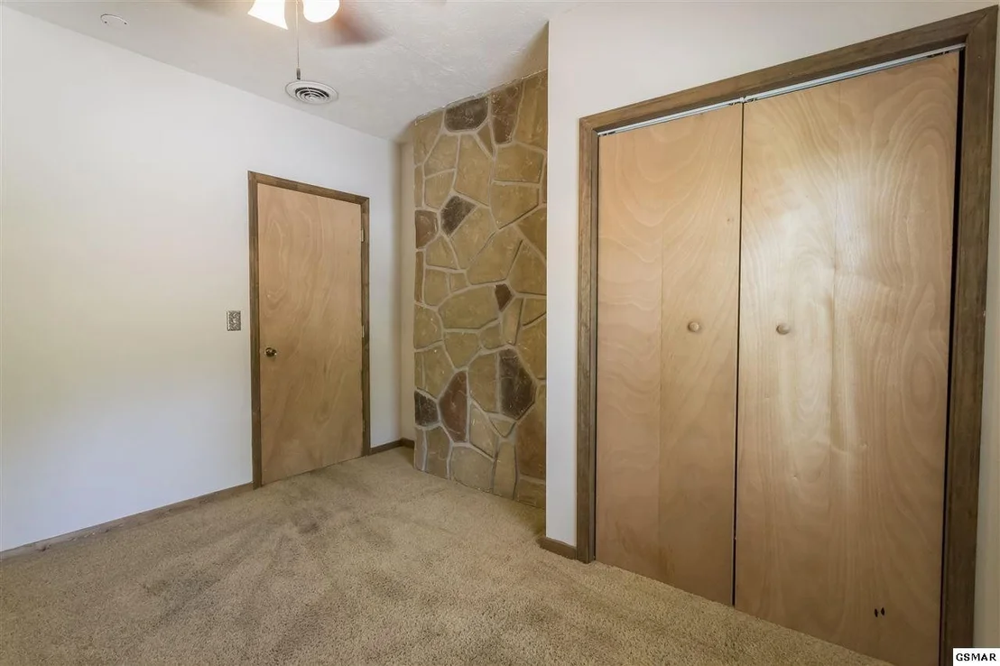 Photo of 2460 Amanda Lane