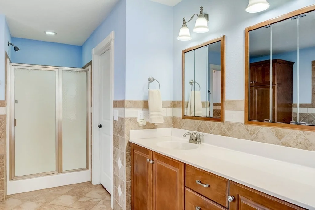 Photo of 1310 Laura Lane