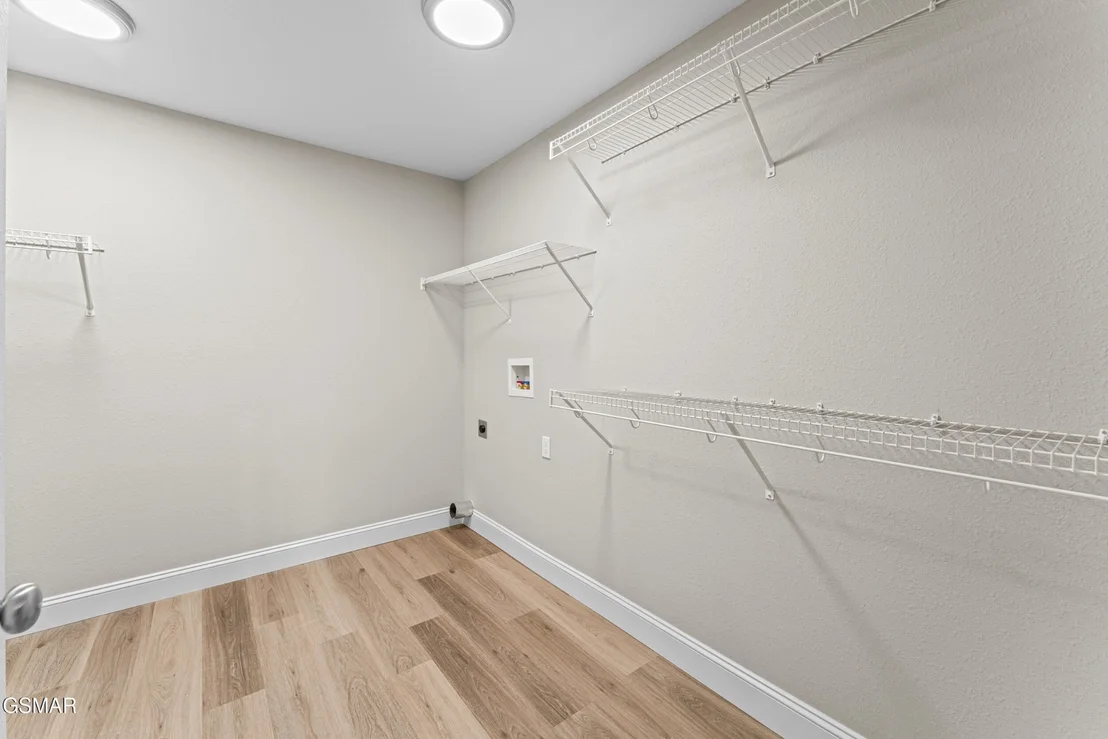 Photo of 1018 Cedar Ln