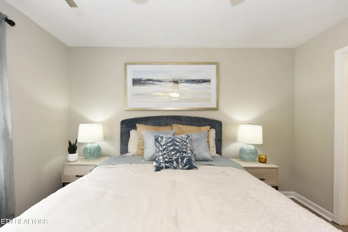 Photo of 10616 Bitteroot Way