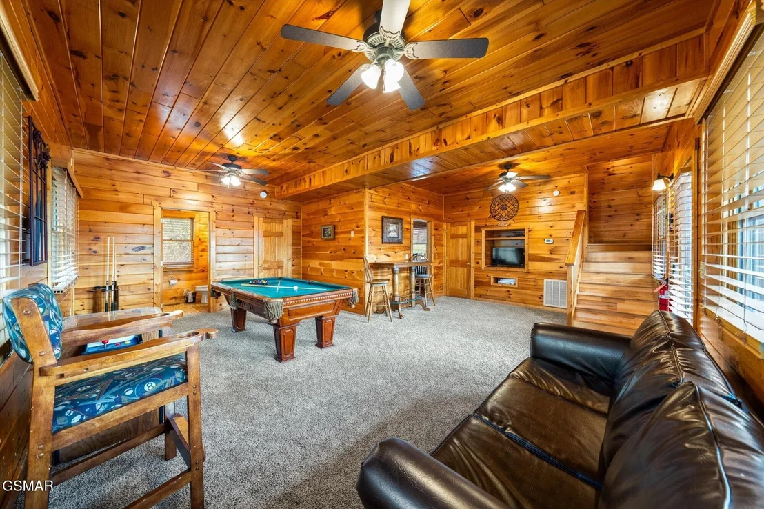 Photo of 2305 Rand Road