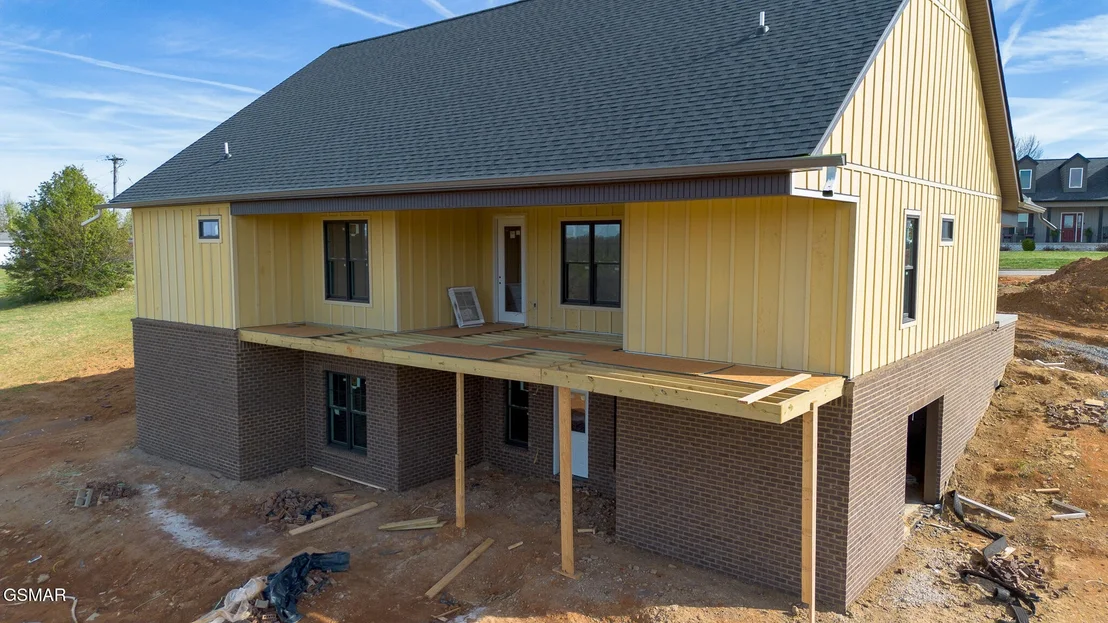 Photo of 110 Hilltop View Dr