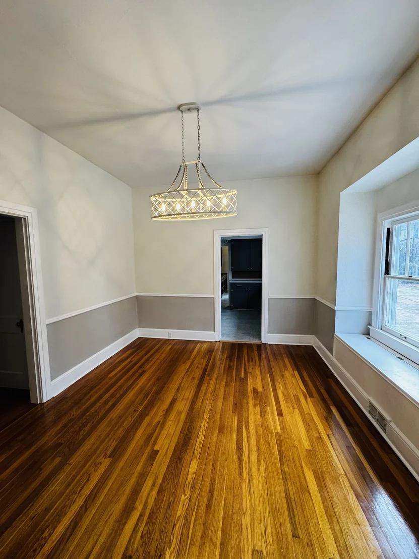 Photo of 321 Walnut St