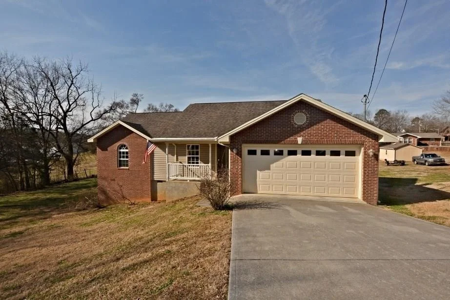 Photo of 1414 Hillcrest Drive