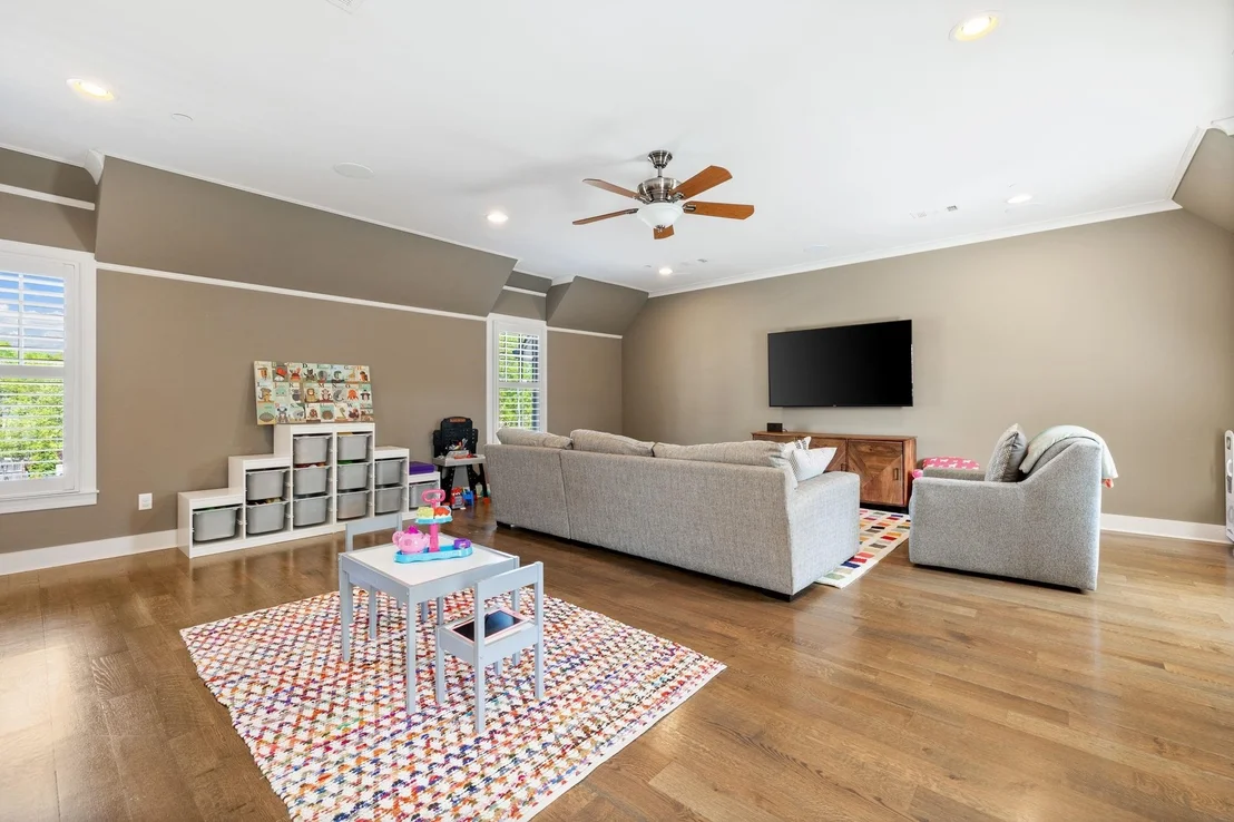 Photo of 576 WINDING WOOD CIR