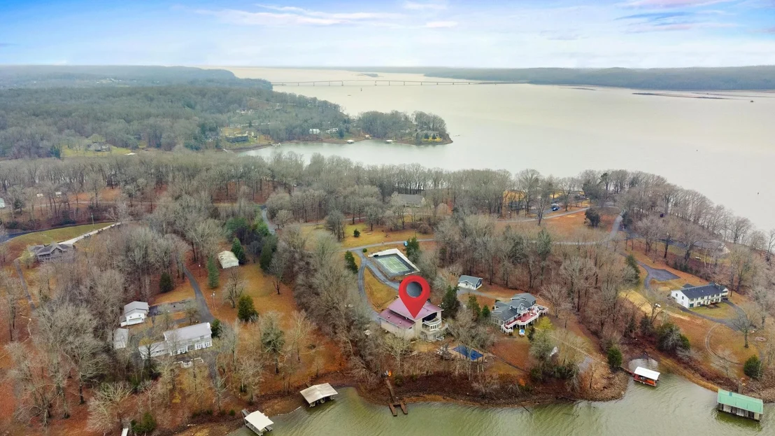 Photo of 68 Cardinal Cir