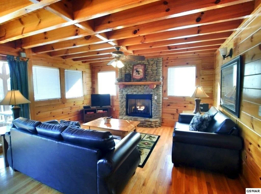 Photo of 2303 Rand Road