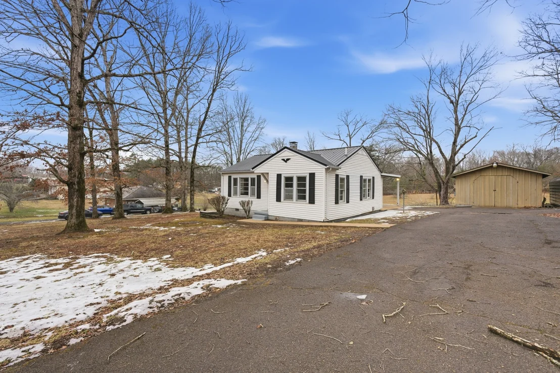 Photo of 3011 Green Hill Dr