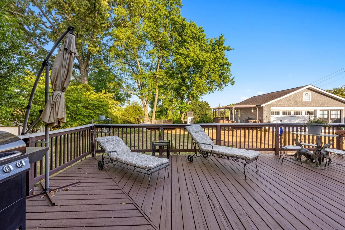 Photo of 46 N Crest Road