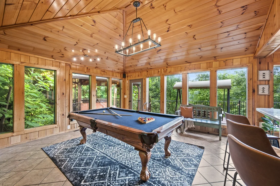 Photo of 2733 Pine Crest Ln
