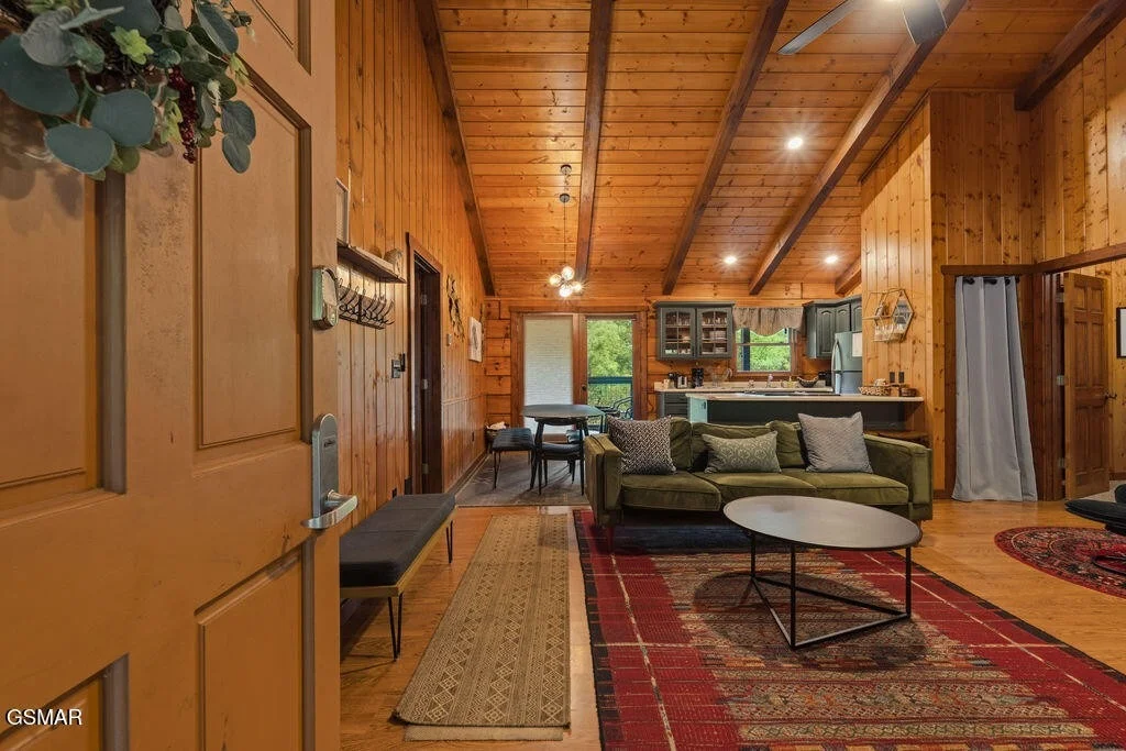 Photo of 1114 Junaluska Way