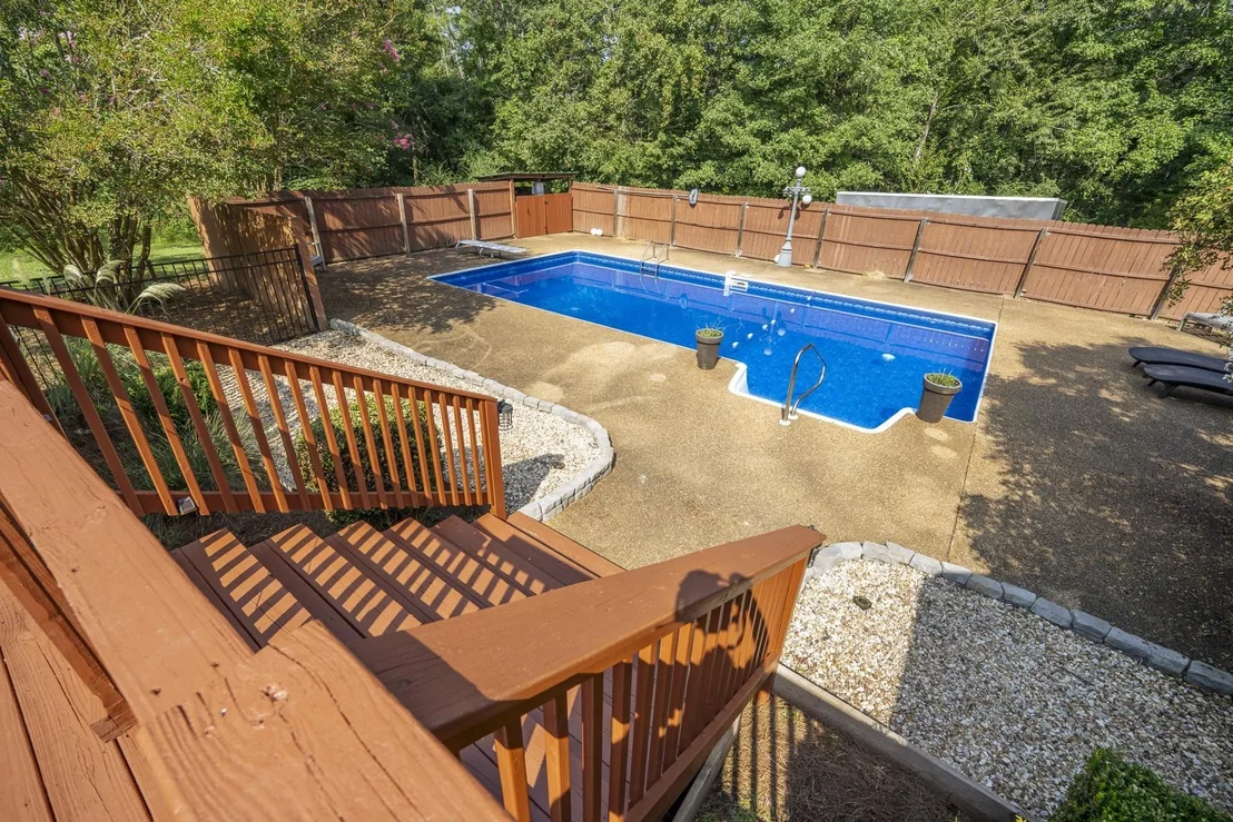 Photo of 475 WATKINS RD