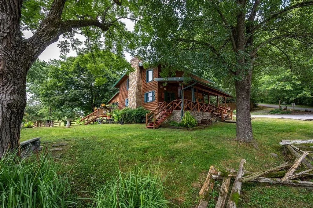 Photo of 7818 Berry Williams Road